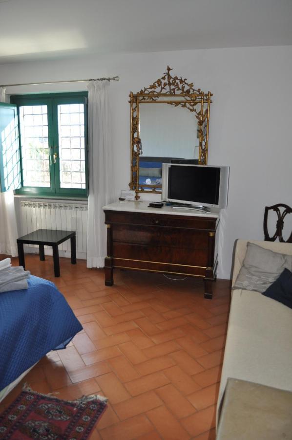 Bed and Breakfast Casale Vicino Al Golf Nazionale Monterosi Экстерьер фото